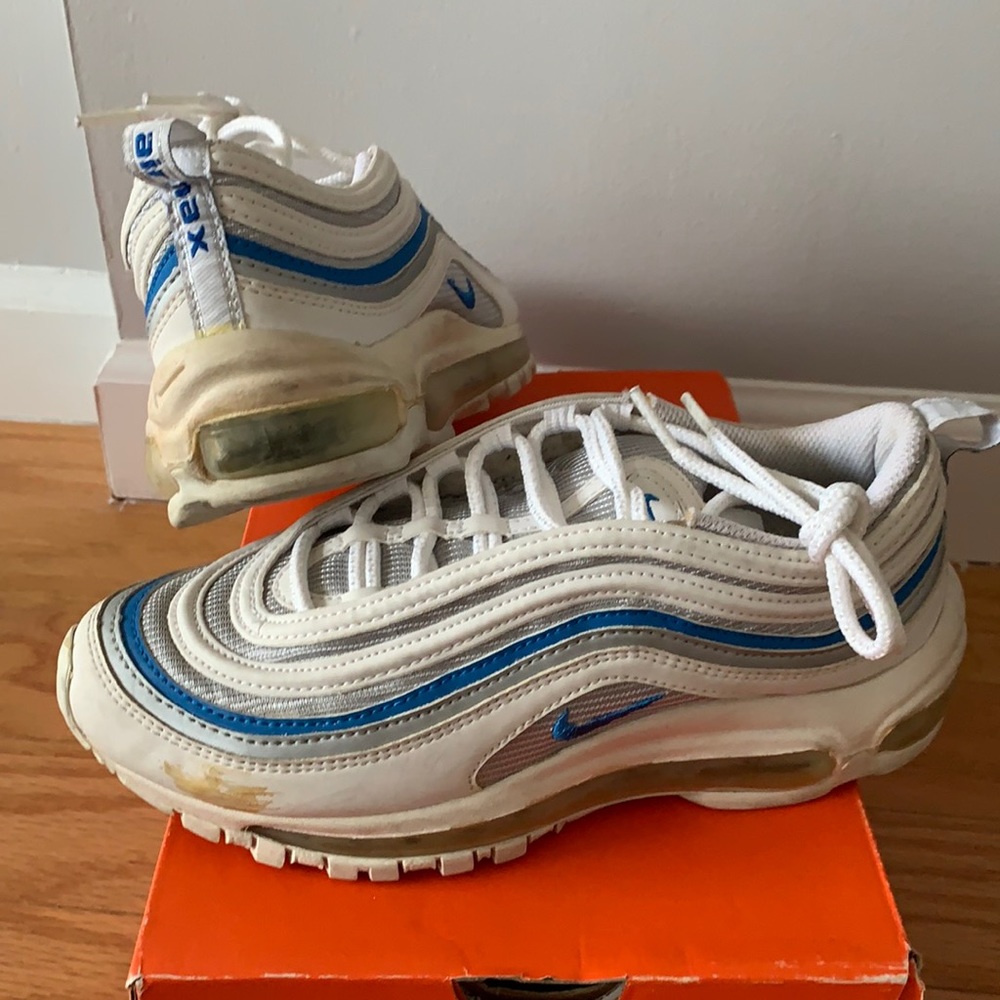Youth Nike air max 97. Sz 4